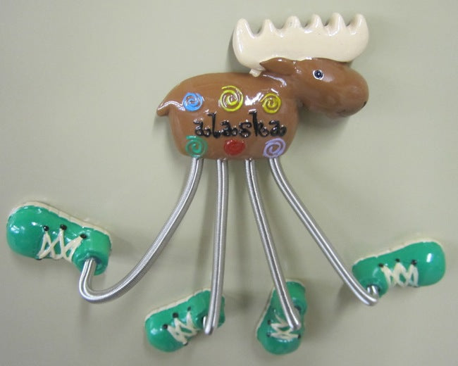 Moose Magnet With Magnetic Shoes